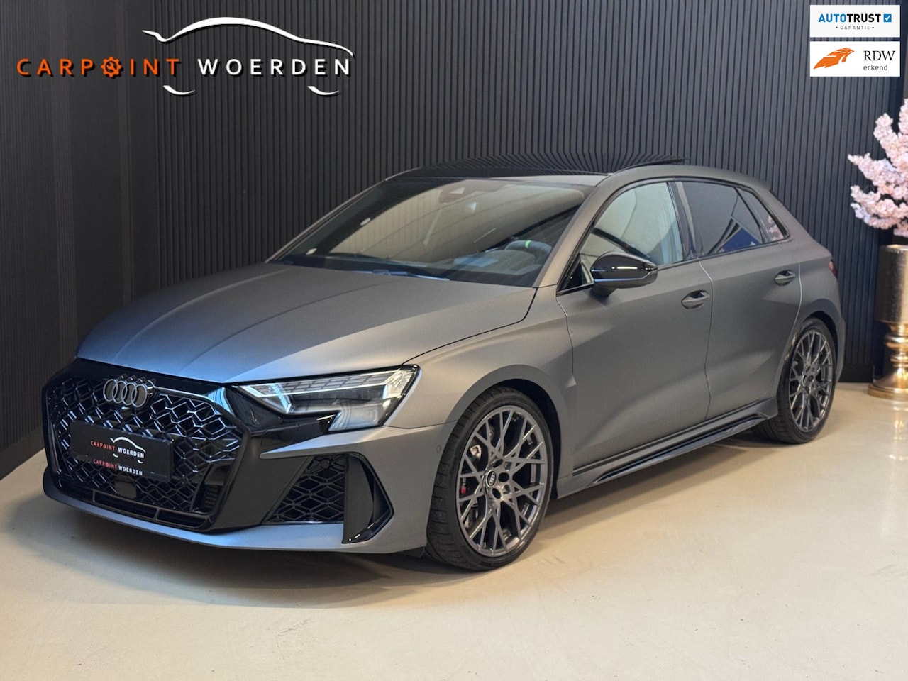 Audi RS3 - 2.5 TFSI RS 3 quattro | SCHAALSTOELEN | ALCANTARA | PANO | SONOS - AutoWereld.nl