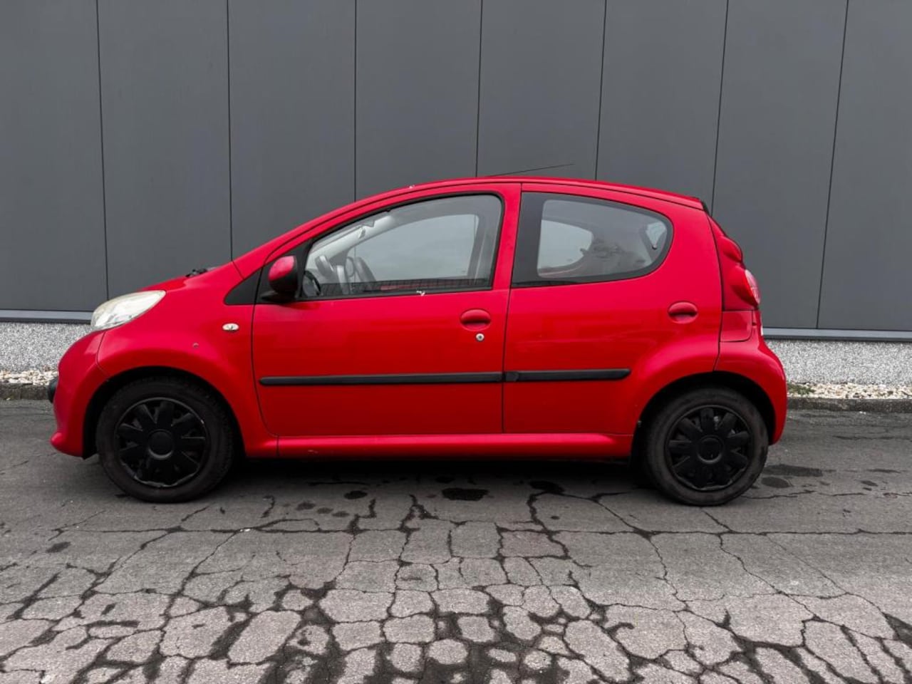 Peugeot 107 - 1.0-12V XR