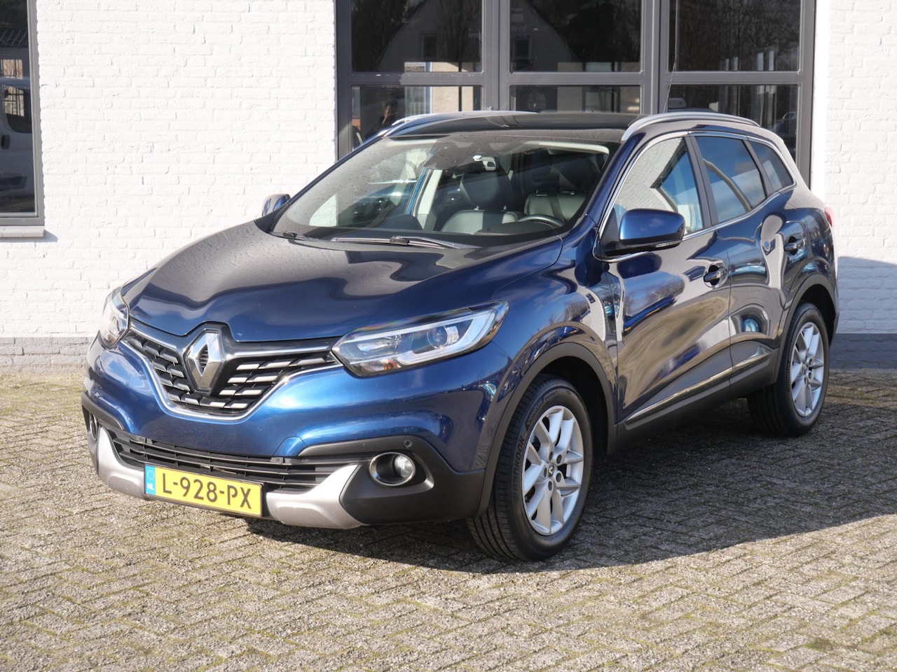 Renault Kadjar - 1.2 TCe Bose 123.000km !!! Clima Pano Navi Half Leder - AutoWereld.nl