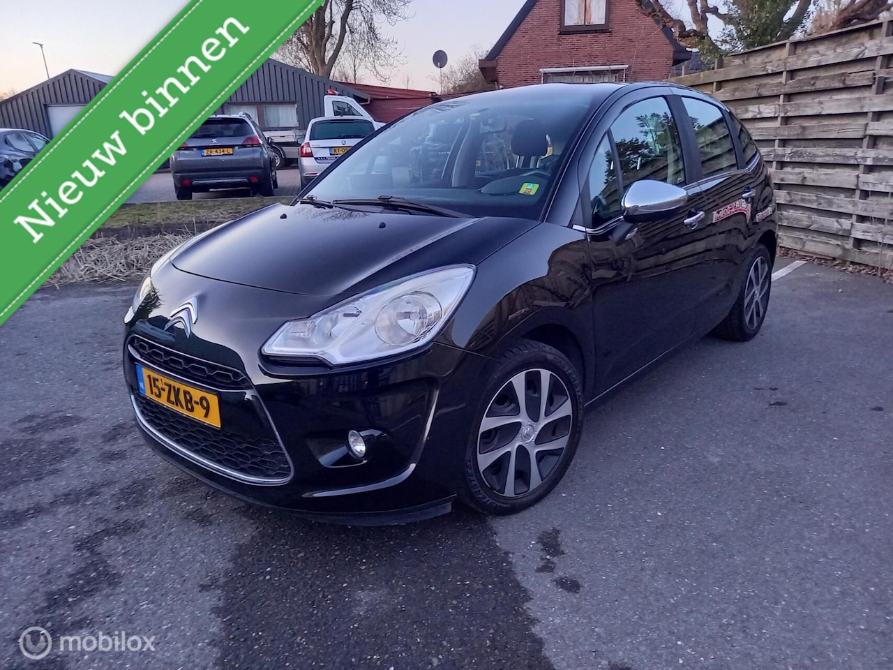 Citroën C3 - 1.2 VTi NAVI,PDC,101DKM - AutoWereld.nl