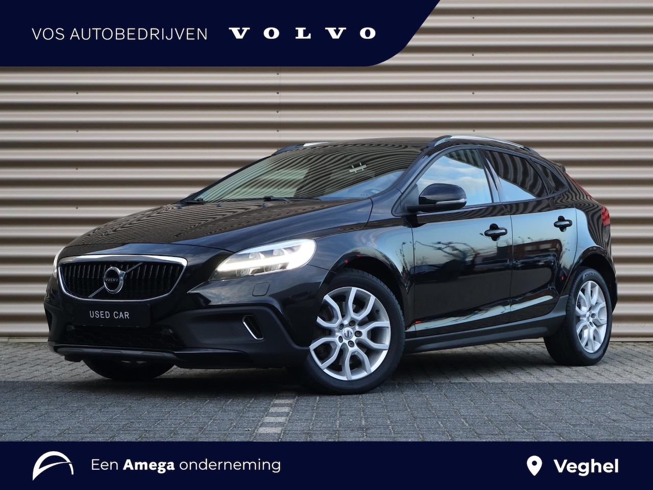 Volvo V40 Cross Country - T3 Nordic+ | Achteruitrijcamera | Stoelverwarming - AutoWereld.nl