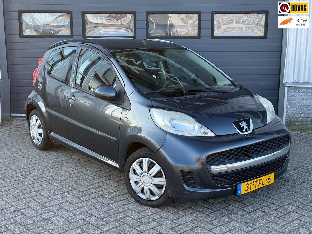 Peugeot 107 - 1.0-12V XS 5DRS Nette auto - AutoWereld.nl