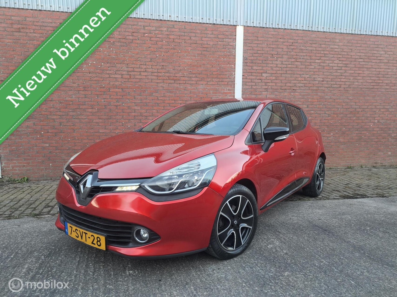 Renault Clio - 0.9 TCe Expression 0.9 TCe Expression - AutoWereld.nl