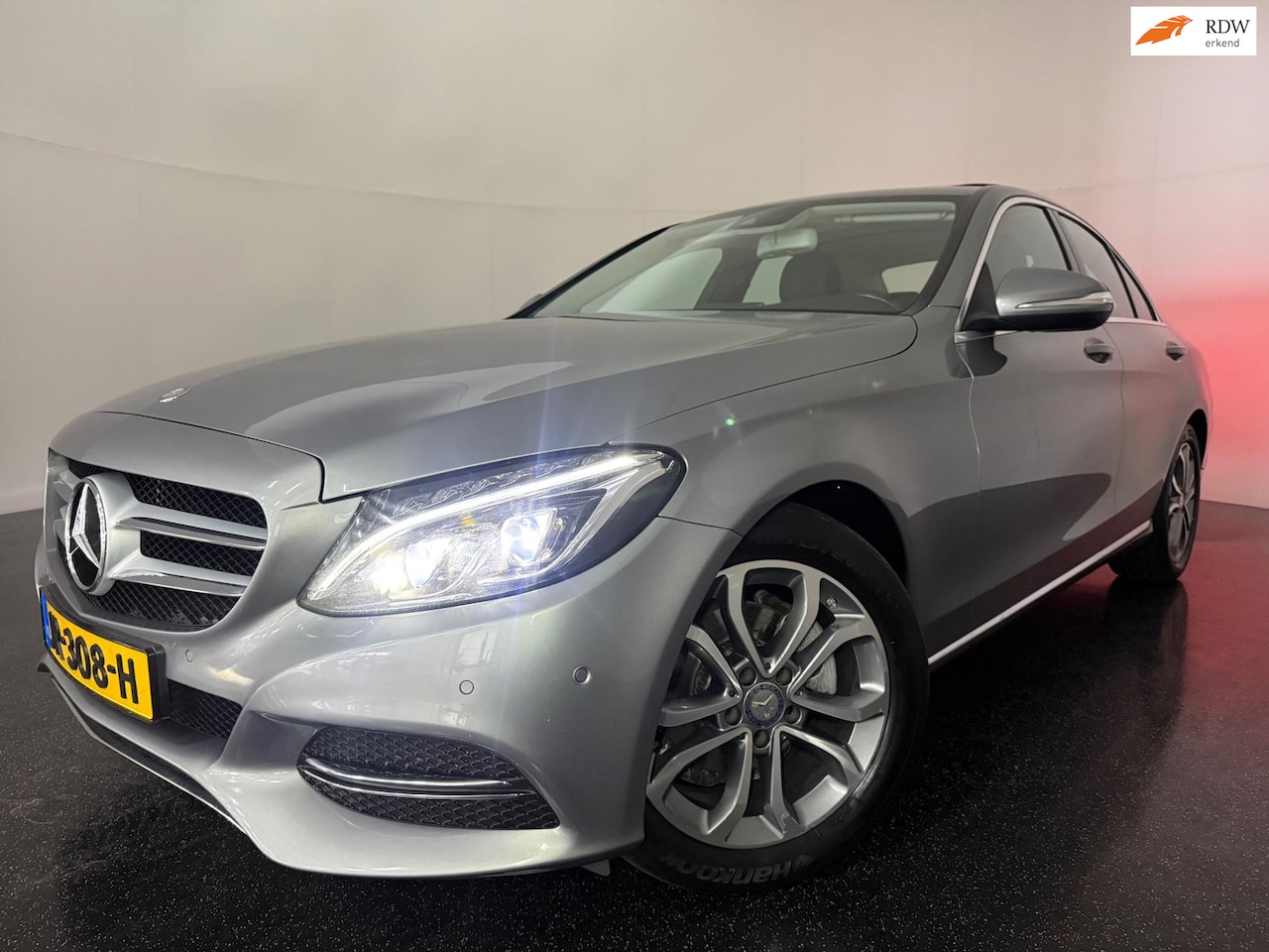 Mercedes-Benz C-klasse - 180 AUT Prestige - AutoWereld.nl