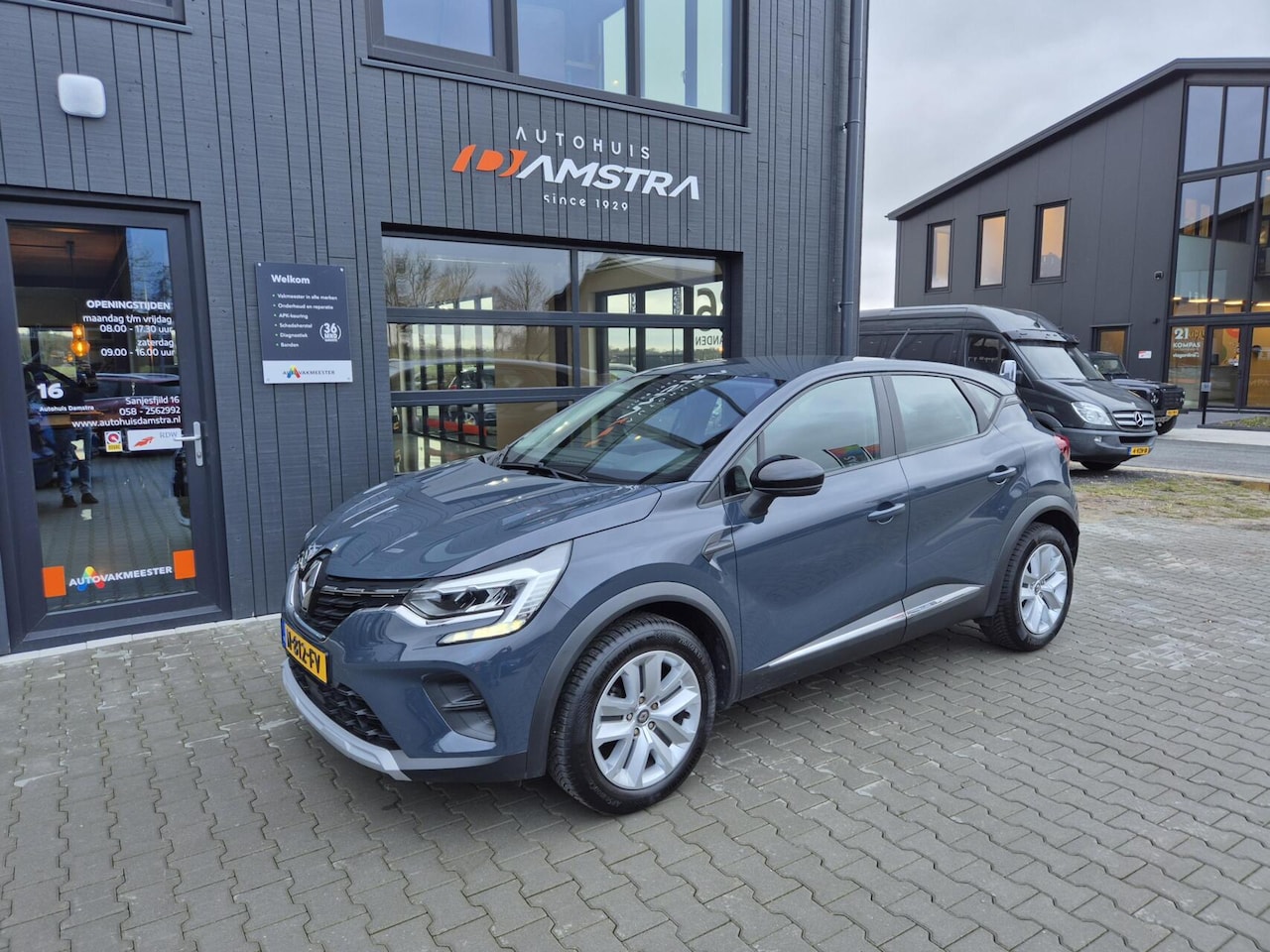Renault Captur - 1.0 TCe 90 Life|Cruise|Trekhaak|Airco| - AutoWereld.nl
