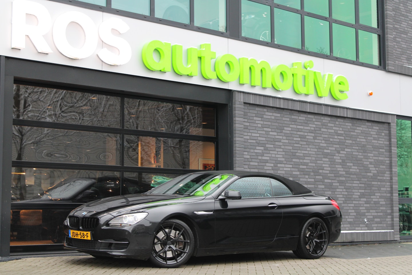 BMW 6-serie Cabrio - 650i High Executive | HUD | KEYLESS | CUSTOM STUUR | 4WIELSTUURING | MEMORY | DODE HOEK | - AutoWereld.nl