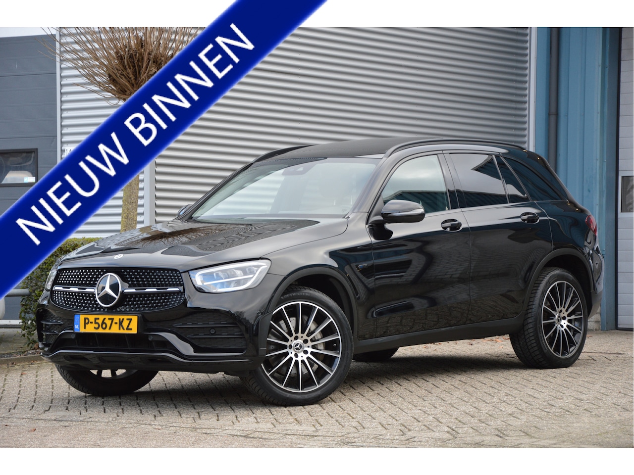 Mercedes-Benz GLC-klasse - 300e 4MATIC AMG-LINE | NIGHT PAKKET | LED | PANORAMADAK | TREKHAAK | DAB | ENZ - AutoWereld.nl