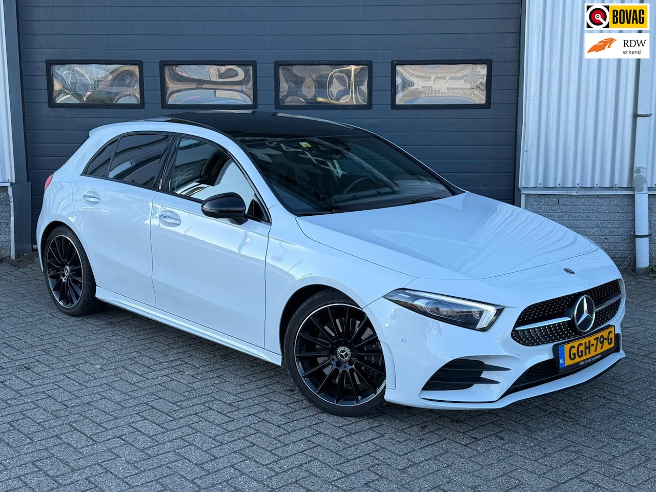 Mercedes-Benz A-klasse - 250 4MATIC AMG-LINE PANO BURMESTER VOL OPTIES! - AutoWereld.nl