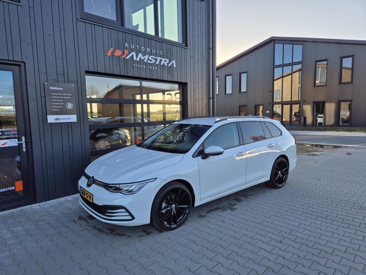 Volkswagen Golf Variant - 1.0 eTSI Life Business|Cruise|Airco|PDC|Virtual Cockpit| - AutoWereld.nl