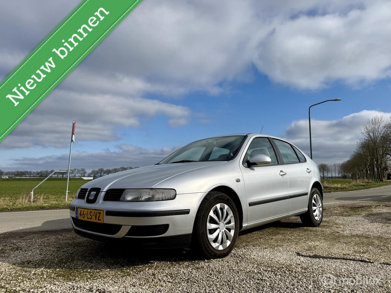 SEAT Leon - 1.6-16V Executive 1.6-16V Executive, BJ 2003, Airco, Trekhaak, APK - AutoWereld.nl