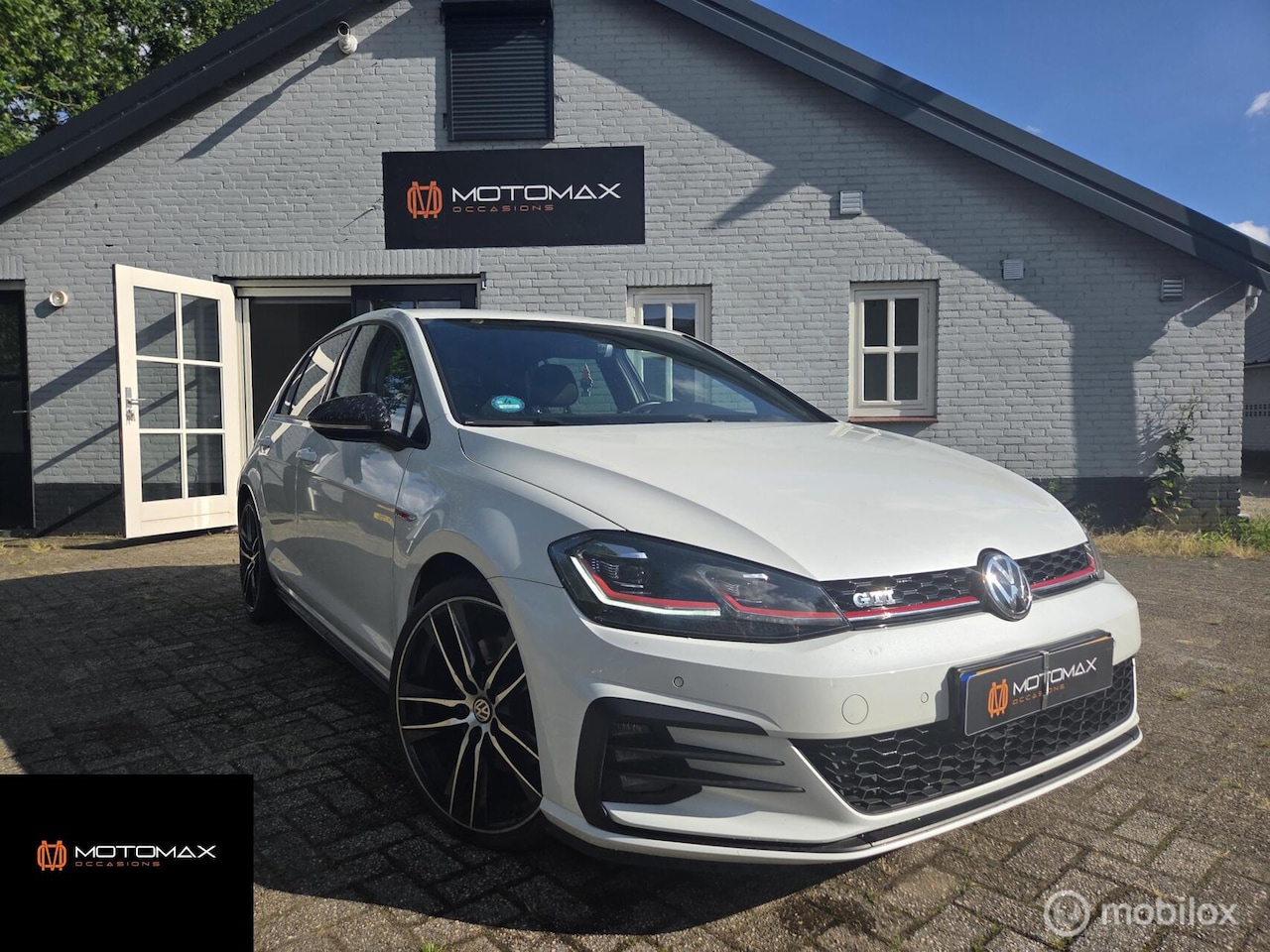 Volkswagen Golf - 2.0 TSI GTI Performance|19"|AUT|Dealeronderh - AutoWereld.nl
