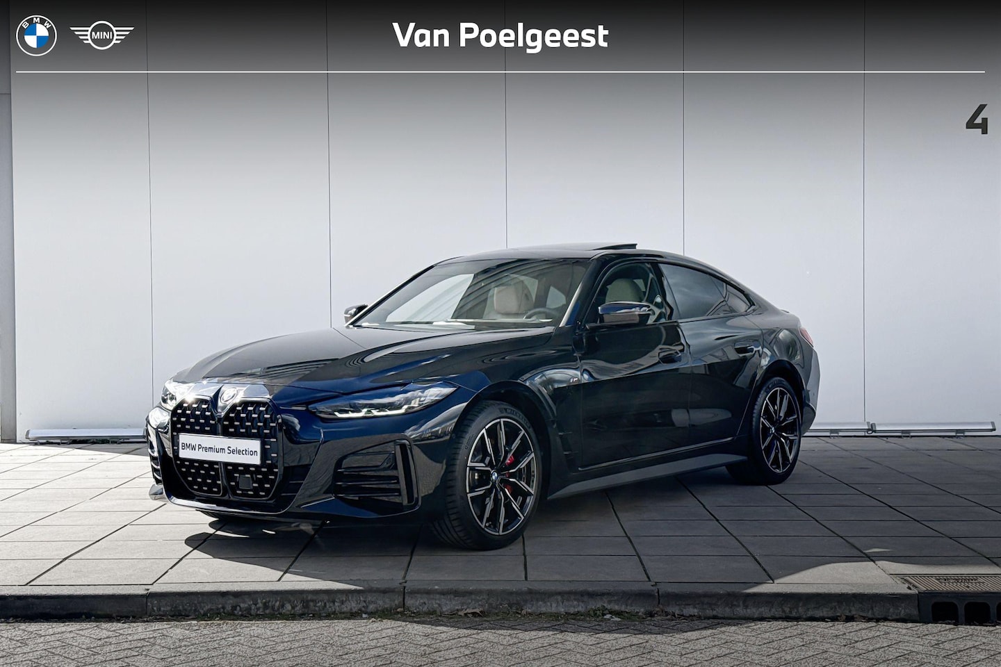 BMW 4-serie Gran Coupé - 420i High Executive M Sportpakket Pro / Harman Kardon / Glazen Schuifdak / Comfort Access - AutoWereld.nl