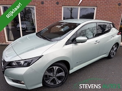 Nissan LEAF - N-Connecta 40 kWh 360 CAMERA / STOEL&STUUR VERW. / KEYLESS / NAV