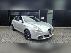Alfa Romeo Giulietta - 1.4 T turismo / automaat /