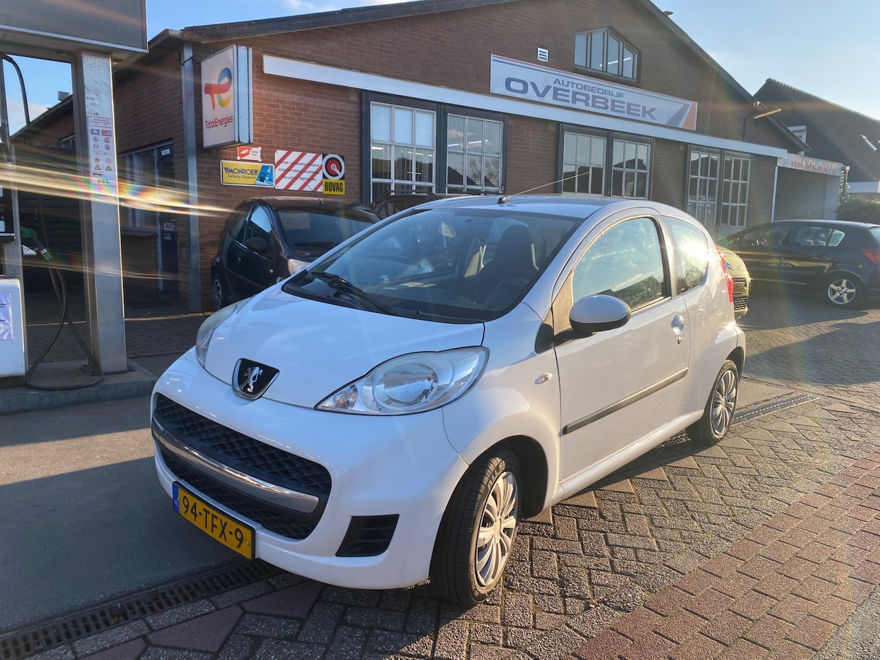 Peugeot 107 - 1.0-12V XS 1.0-12V XS, AIRCO - AutoWereld.nl