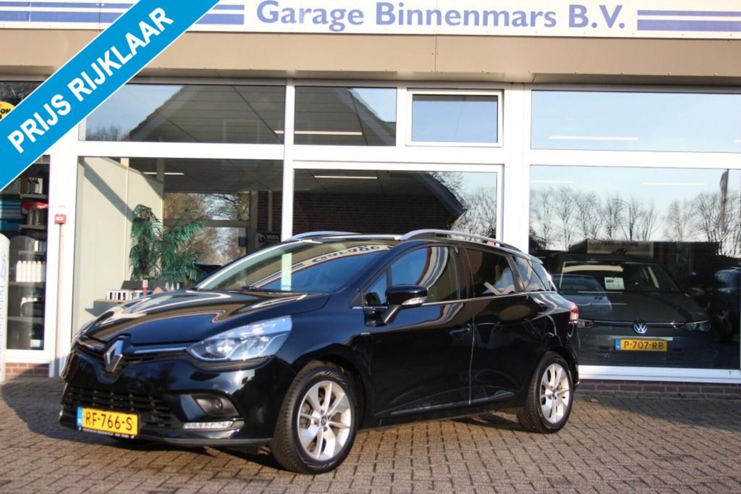 Renault Clio Estate - 0.9 TCe Limited Estate, Lichtm., DAB, Trekhaak, Cruise, Airco - AutoWereld.nl