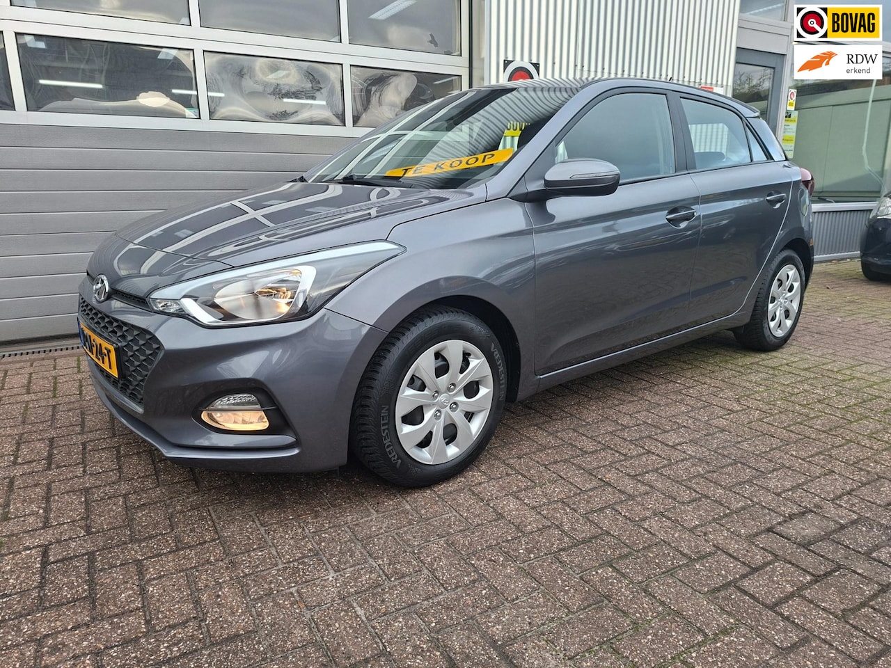 Hyundai i20 - 1.2 LP i-Drive Cool Airco Mislampen Nieuwstaat - AutoWereld.nl