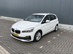 BMW 2-serie Active Tourer - 218i Business Edition | Automaat | NAP | Navi | PDC | Head up display