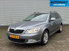 Skoda Octavia Combi - 1.2 TSI Ambition Business Line , AUTOMAAT, CRUISE CONTROLE, NAVI, AIRCO, TREKHAAK, VOLLEDI