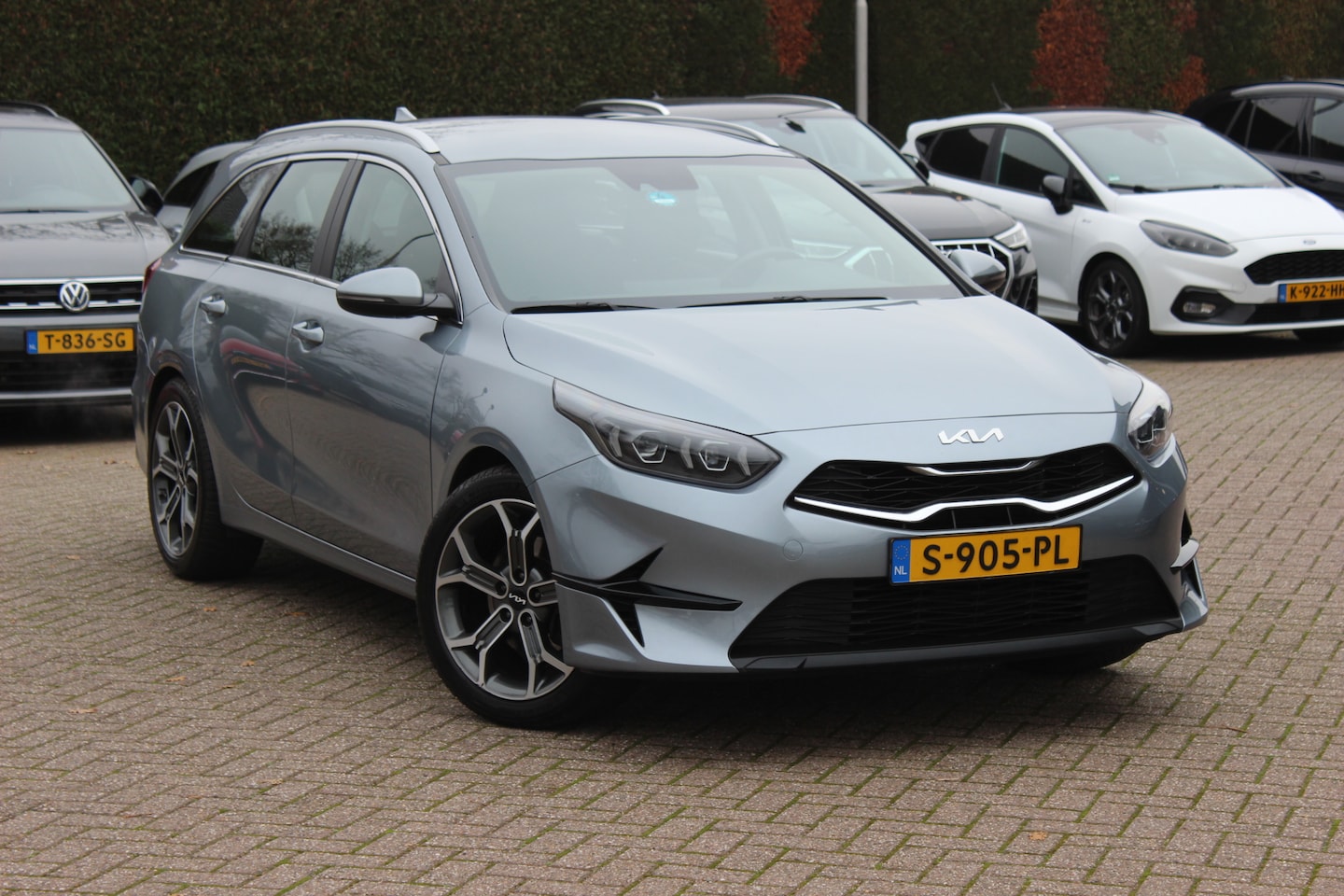 Kia Cee'd Sportswagon - Ceed 1.5 T-GDi DynamicLine / Trekhaak / Camera / Navigatie / 16'' / LED Koplampen / DAB / - AutoWereld.nl
