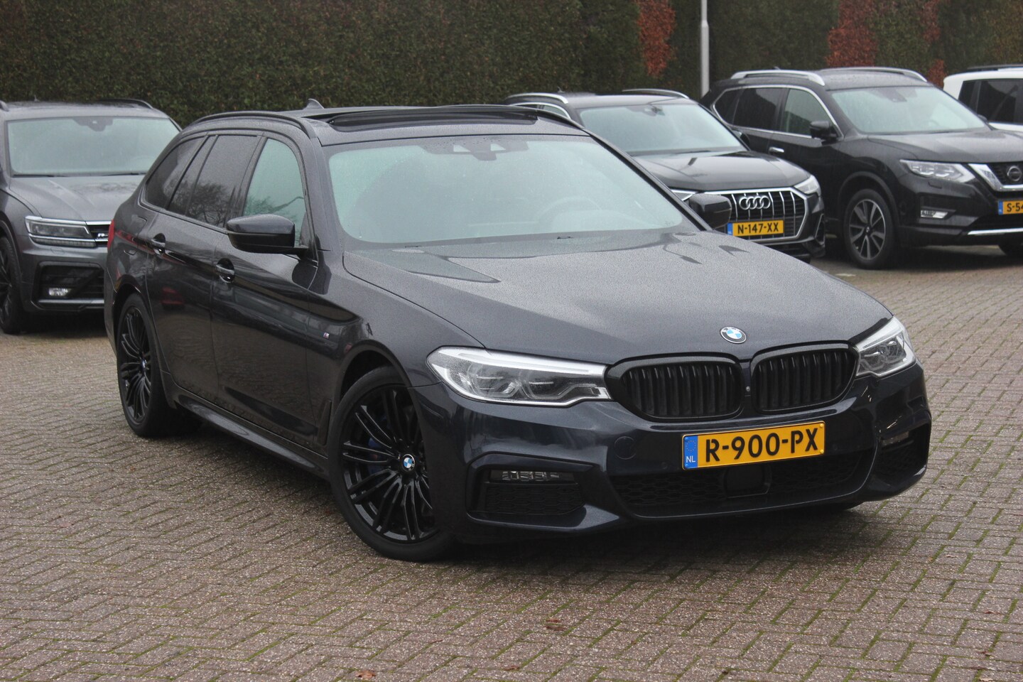 BMW 5-serie Touring - 540i xDrive High Exe. M Sport / Trekhaak / Panoramadak / 360Camera / Head-up / Leder / 19' - AutoWereld.nl