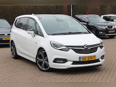 Opel Zafira - 1.6 Turbo Innovation 7p. OPC Line 200pk / Trekhaak / Panoramadak / Camera / Leder / Naviga