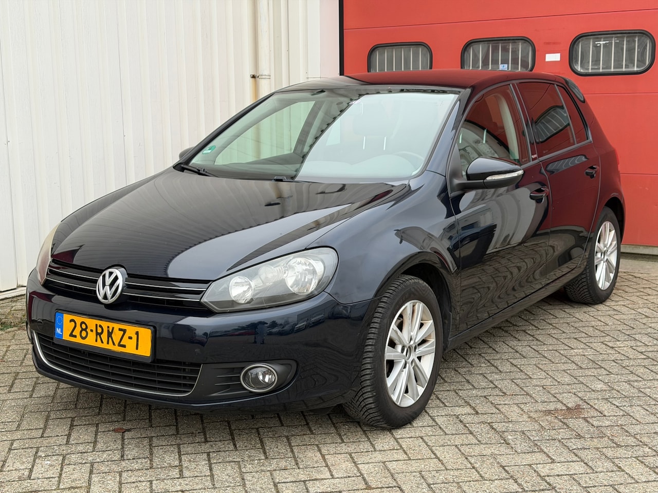 Volkswagen Golf - 1.2 TSI Style BlueMotion Donker Blauw Airco Nap - AutoWereld.nl