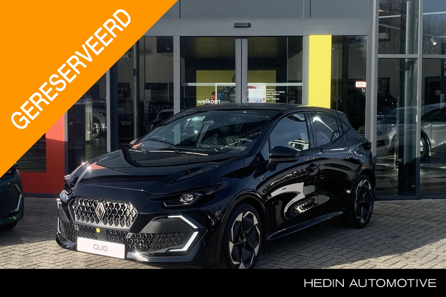 Renault Clio - 1.8 Hybrid 160 techno | MC2064 | Stoelverwarming | 360 camera | 18inch LMV | Navigatie Goo - AutoWereld.nl