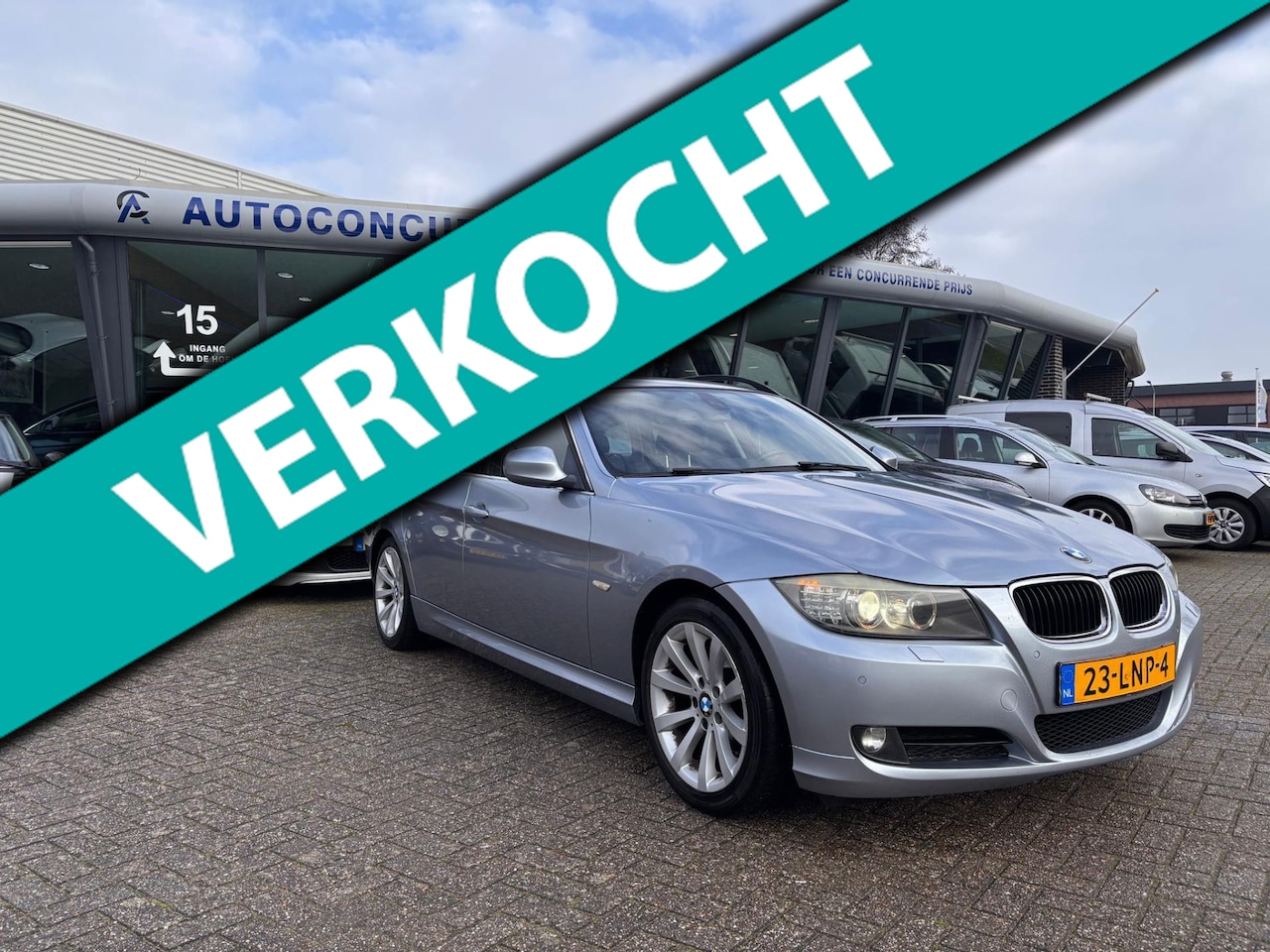 BMW 3-serie Touring - 318i Business Line Style 318i Business Line Style, Leder, Xenon, PDC, Navi. - AutoWereld.nl