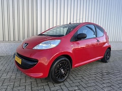Peugeot 107 - 1.0-12V XR