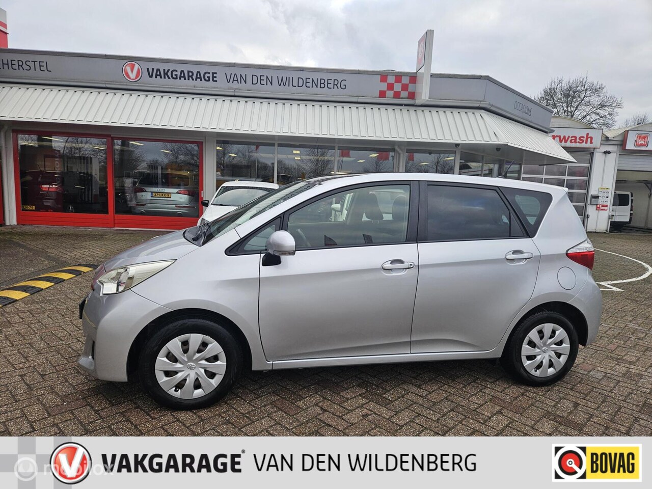 Toyota Verso S - 1.3 VVT-i Aspiration 1.3 VVT-i Aspiration - AutoWereld.nl
