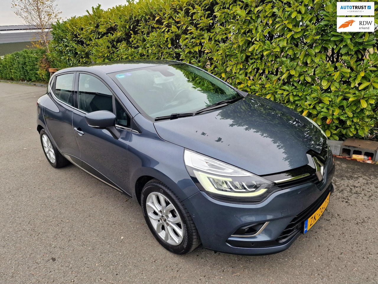 Renault Clio - NW Model Leer Gr beurt clima cruise control Navi NAP - AutoWereld.nl