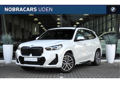 BMW iX1 - xDrive30 M Sport / Sportstoelen / Achteruitrijcamera / M Adaptief onderstel / Comfort Acce
