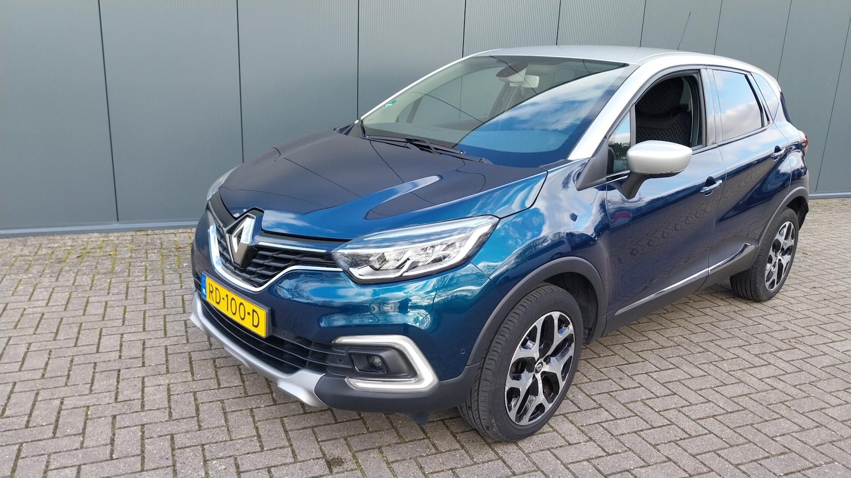 Renault Captur - 0.9 TCe Intens//LED CLIMA//CRUISE//CAMERA//PDC - AutoWereld.nl