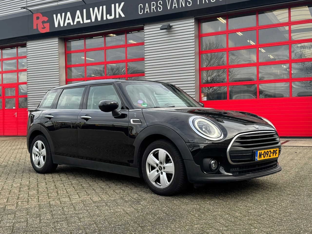 MINI Clubman - ONE 1.5 APK 09-12-2027 Apple Carplay - AutoWereld.nl