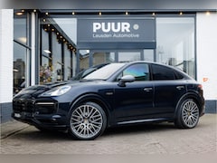 Porsche Cayenne Coupé - 3.0 E-Hybrid Platinum Edition Sport Design - Moonlight Blue - 360 view - Trekhaak