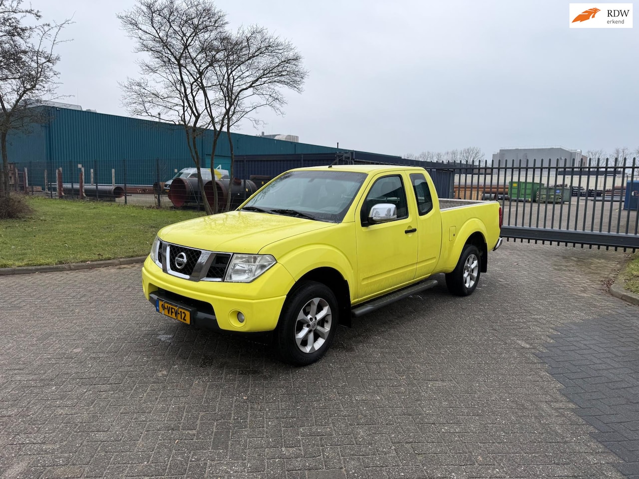 Nissan Navara - 2.5 dCi SE King Cab 2.5 dCi SE King Cab - AutoWereld.nl