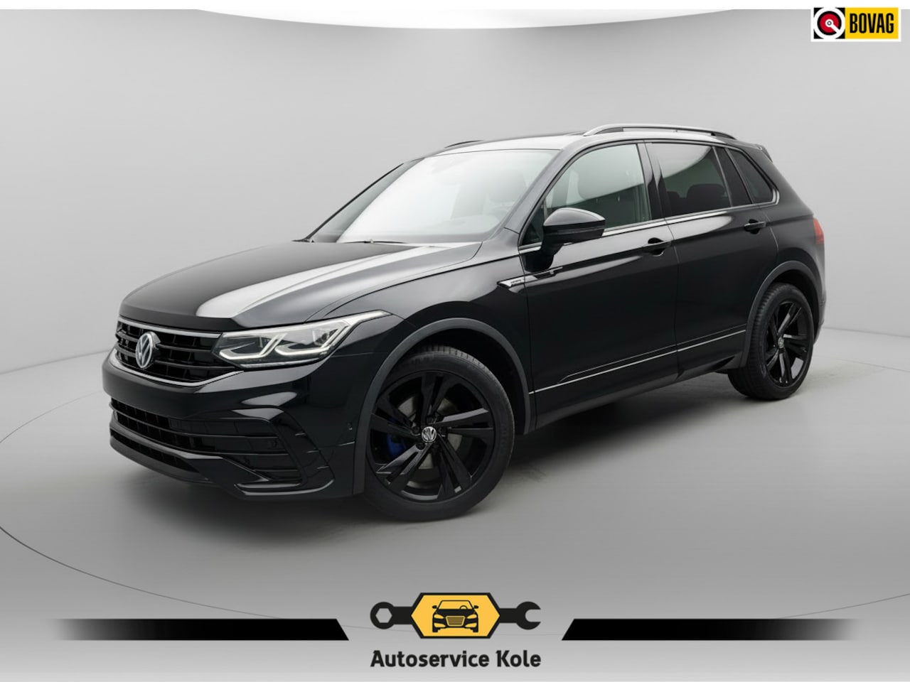 Volkswagen Tiguan - 1.5 TSI R-Line Blackstyle * Panorama * Stoelverwarming * Keyless * - AutoWereld.nl