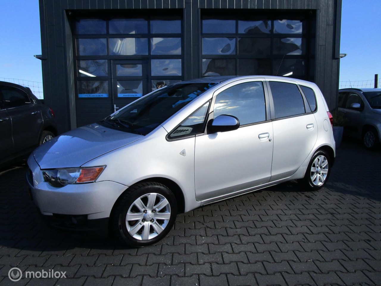 Mitsubishi Colt - 1.3 Edition Two 111dkm Automaat Cruise Trekhaak Airco - AutoWereld.nl