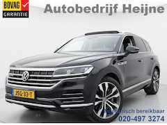 Volkswagen Touareg - 3.0 TSi eHybrid ELEGANCE 4MOTION HEAD-UP/LUCHTVERING/PANORAMADAK
