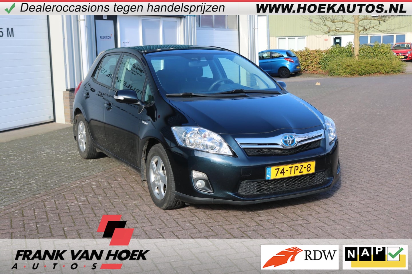 Toyota Auris - 1.8 Full Hybrid Business 1e eigenaar - AutoWereld.nl
