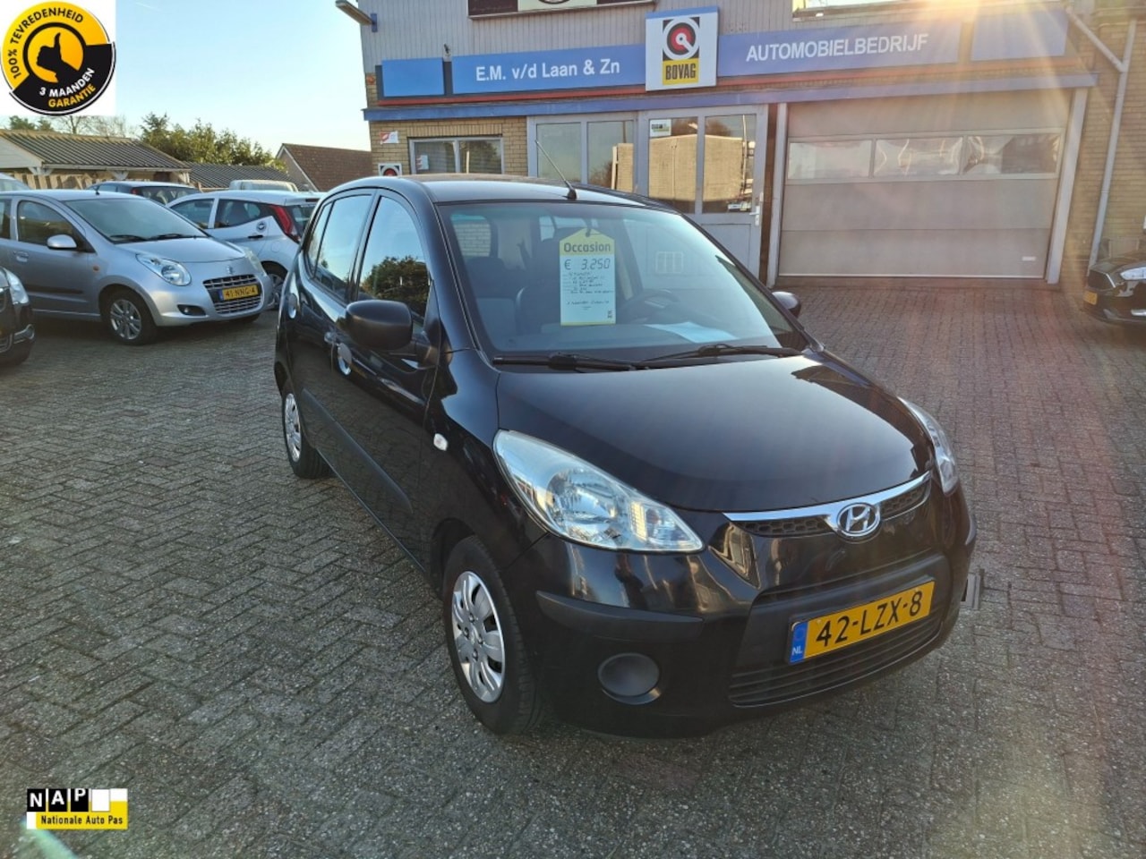 Hyundai i10 - 1.1 Active Cool AIRCO/RADIO CD/CENTR.VERGR/ELEC.RAMEN VOOR