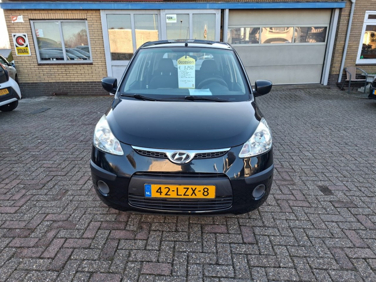 Hyundai i10 - 1.1 Active Cool AIRCO/RADIO CD/CENTR.VERGR/ELEC.RAMEN VOOR