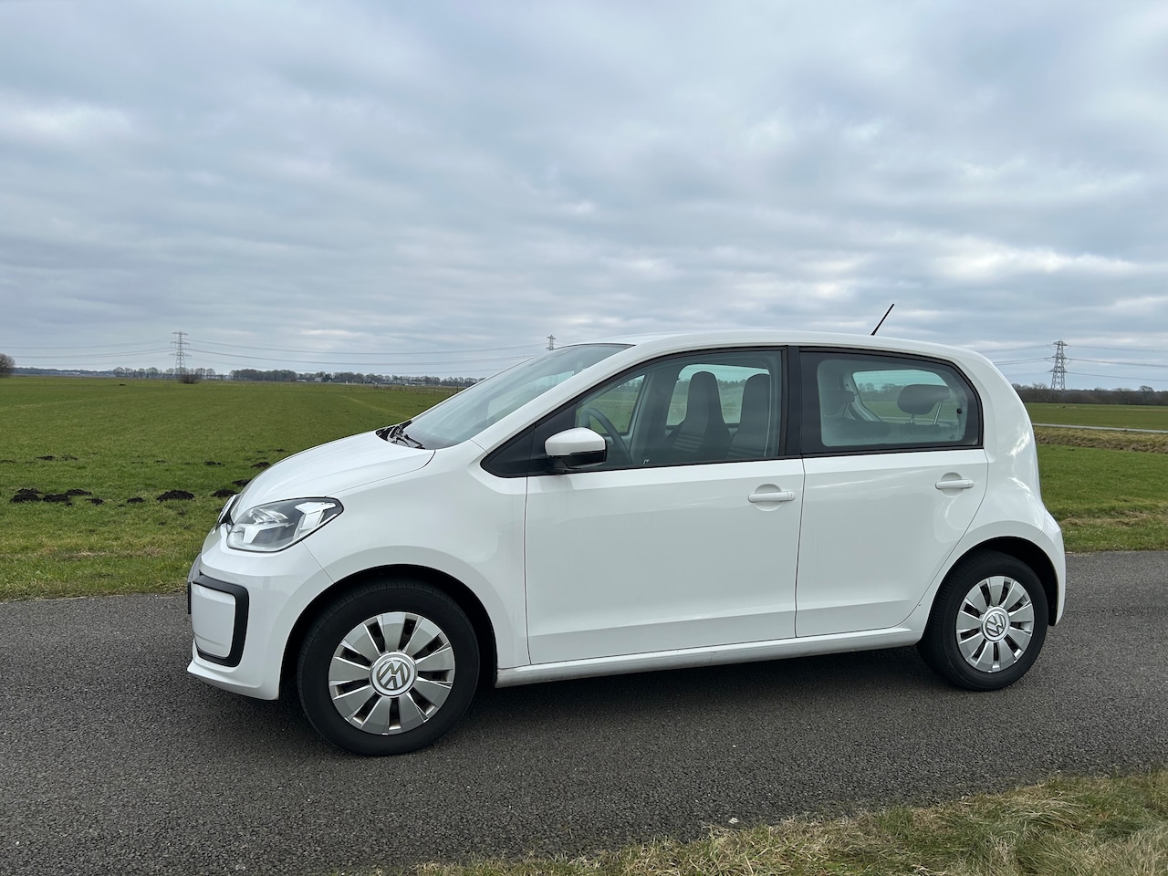 Volkswagen Up! - 1.0 BMT move up! - AutoWereld.nl