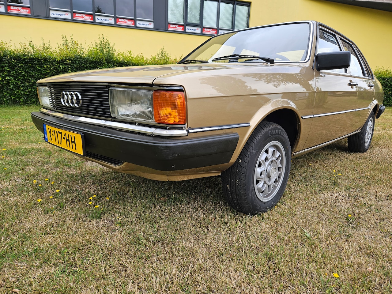 AUDI 80