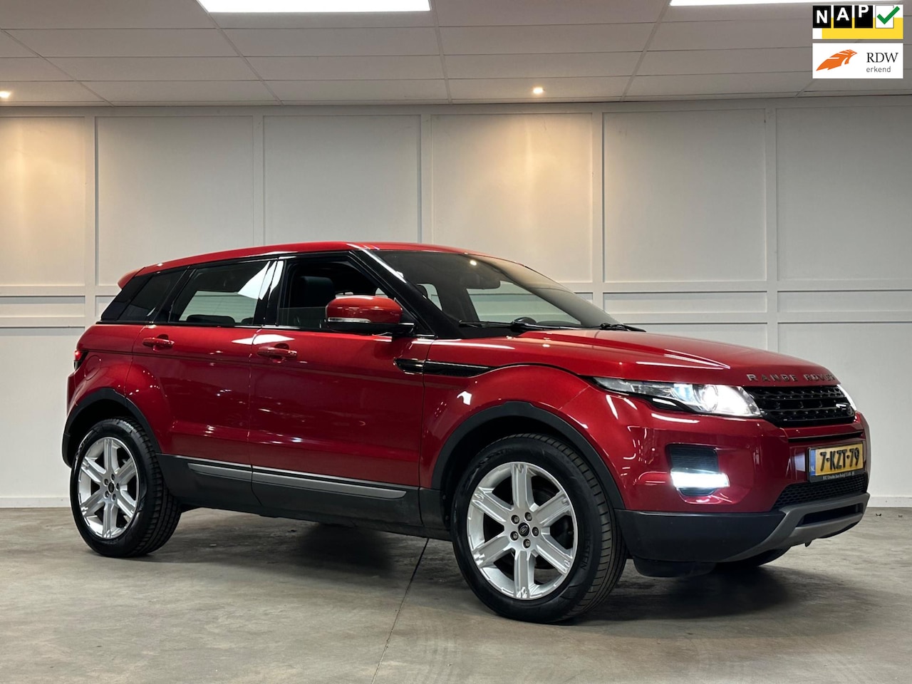 Land Rover Range Rover Evoque - 2.2 eD4 2WD Pure / Leer / Panorama / Cruise - AutoWereld.nl