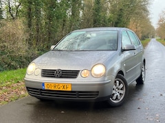 Volkswagen Polo - 1.4-16V Turijn | Airco + 5-drs