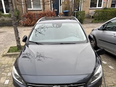 Volvo V60 - 2.4 D6 AWD Plug-In Hybrid R-Design