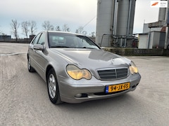 Mercedes-Benz C-klasse - 200 CDI Elegance Airco