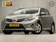 Toyota Auris - 1.8 Hybrid Dynamic Automaat (NAVIGATIE, CAMERA, CLIMATE, SPORTSTOELEN, KEYLESS, LM VELGEN,